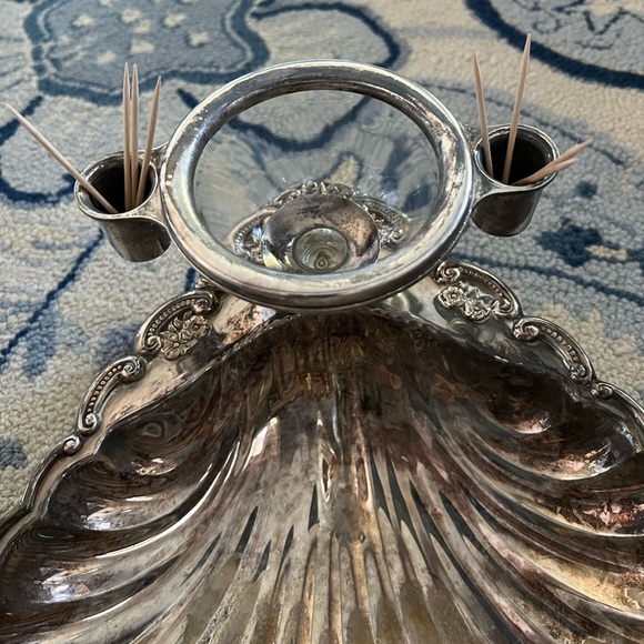 Sheridan silver plated shell dish - Picture 7 of 11